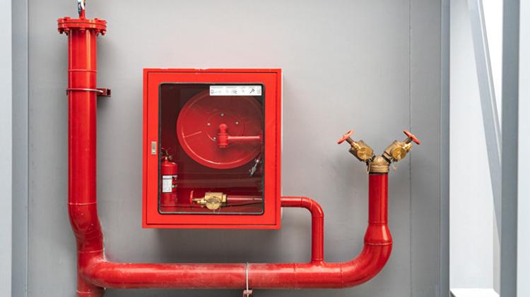 Fire extinguisher and fire hose reel